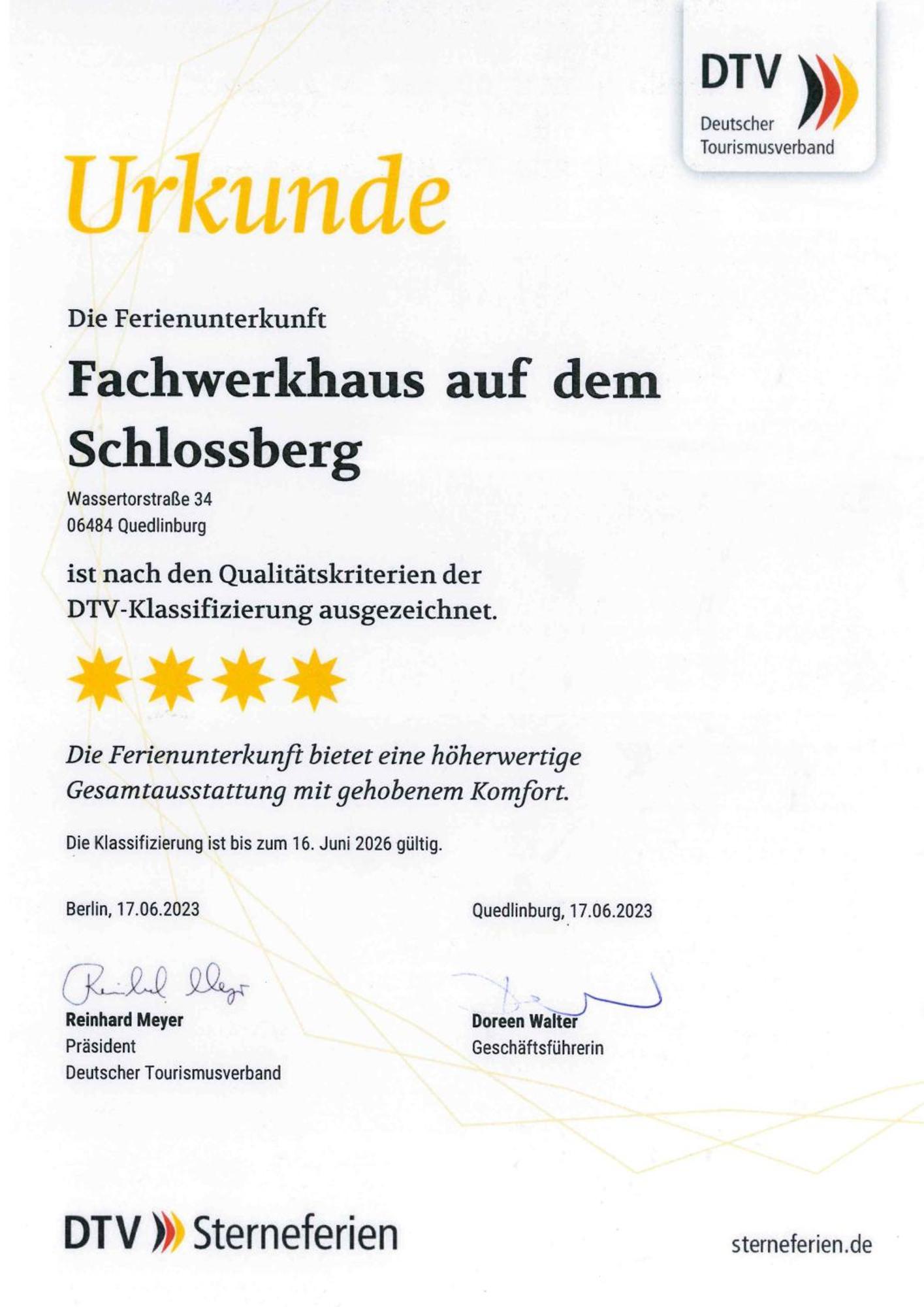 Fachwerkhaus Auf Dem Schlossberg 奎德林堡 外观 照片